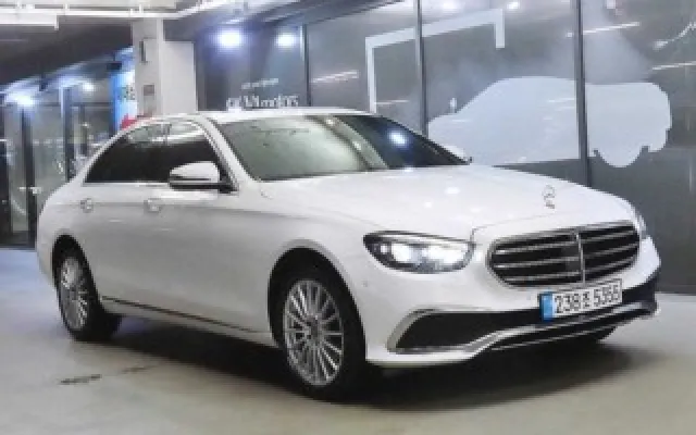 수원믿을만한중고차 E-클래스 W213 E220d 4MATIC 익스클루시브 매물 사진 13 - 2023/09 58,460km