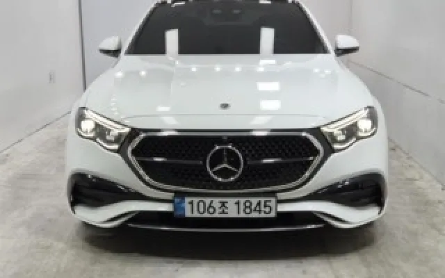수원믿을만한중고차 E-클래스 W214 E300 4MATIC 매물 사진 2 - 2024/03 35,351km