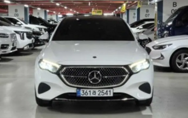 수원믿을만한중고차 E-클래스 W214 E200 매물 사진 10 - 2026/05 166km